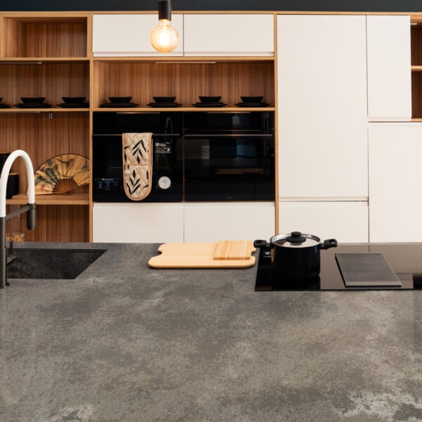 concrete quartz