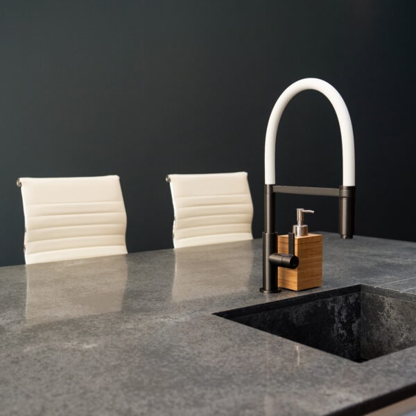concrete quartz