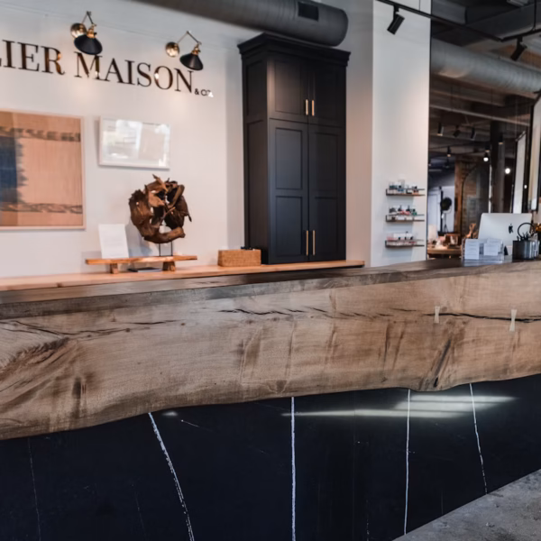 Ebon Veil Quartz Worktop