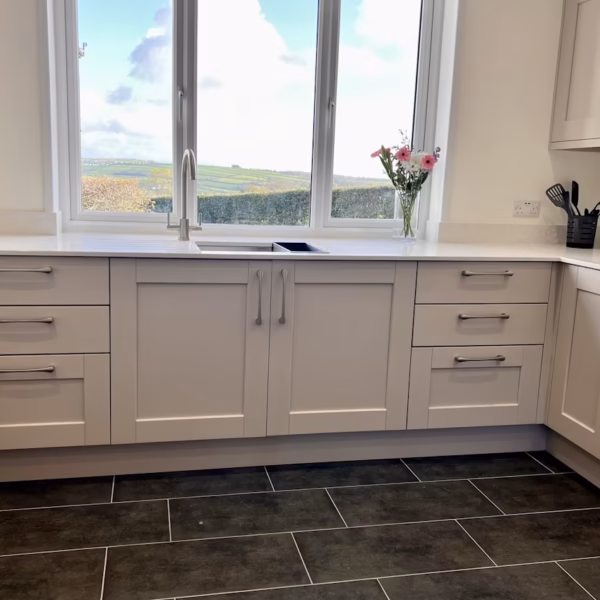 Stellar Snow Quartz Worktop