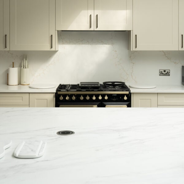 calacatta oro quartz